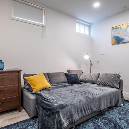 Spacious Newly Renovated 1 Bedroom Suite Галифакс Экстерьер фото