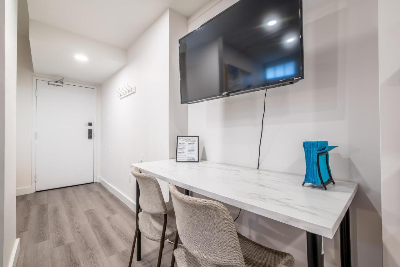 Spacious Newly Renovated 1 Bedroom Suite Галифакс Экстерьер фото