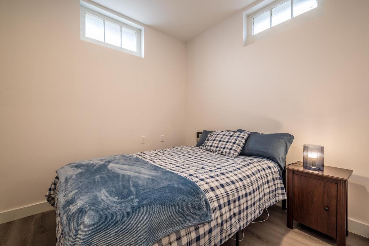Spacious Newly Renovated 1 Bedroom Suite Галифакс Экстерьер фото